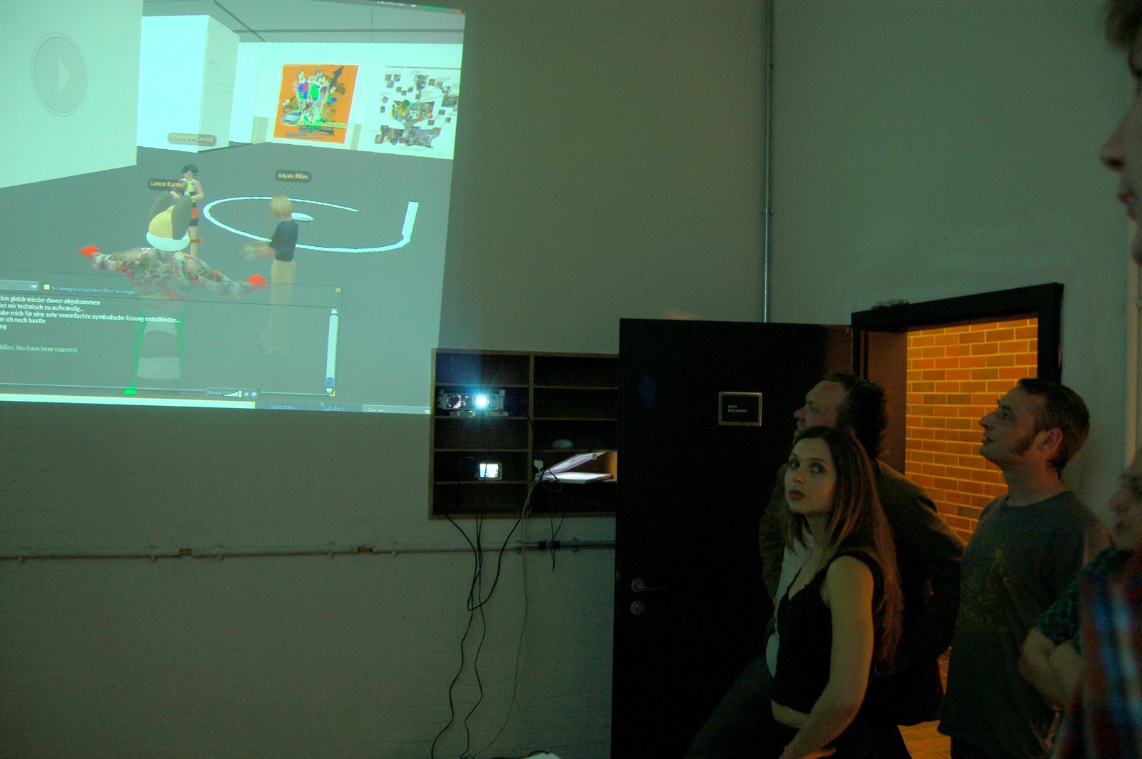 The audience in Essen in front of the Second Life projection