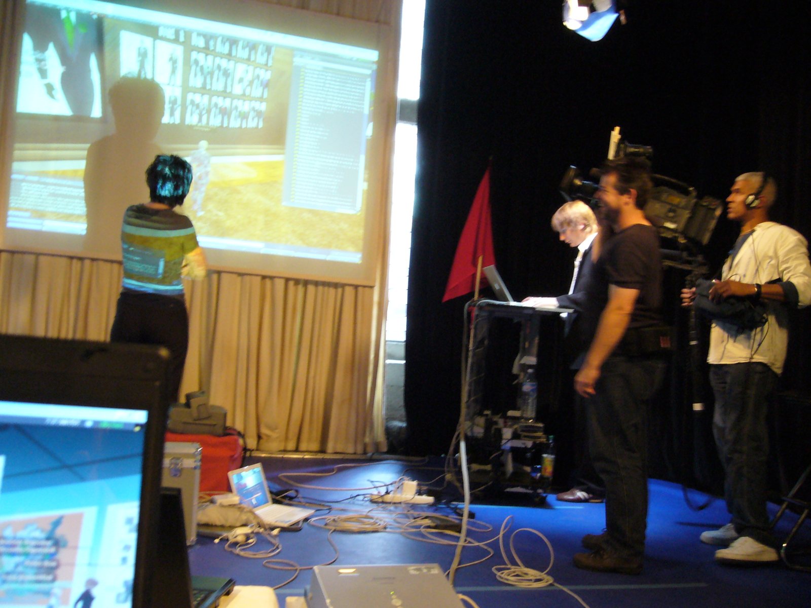 Wide view of the stage, projection and equipment